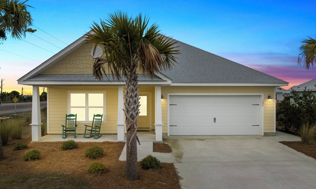 Port St. Joe House | New Listing! Falling Star Retreat is a 4BA/2BA coastal home, just 900 feet to the beach!