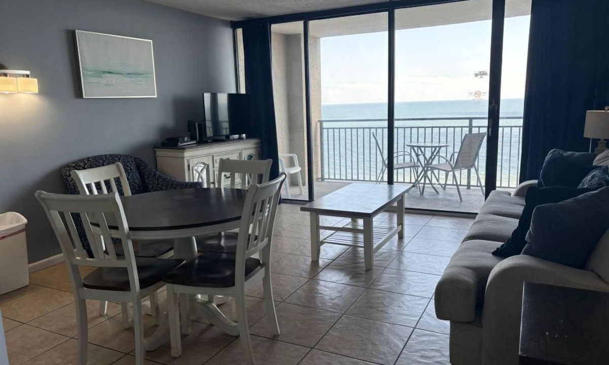 Myrtle Beach Condo | Ocean Forest Plaza w Beach View Balcony 🏊 Pool 🏊