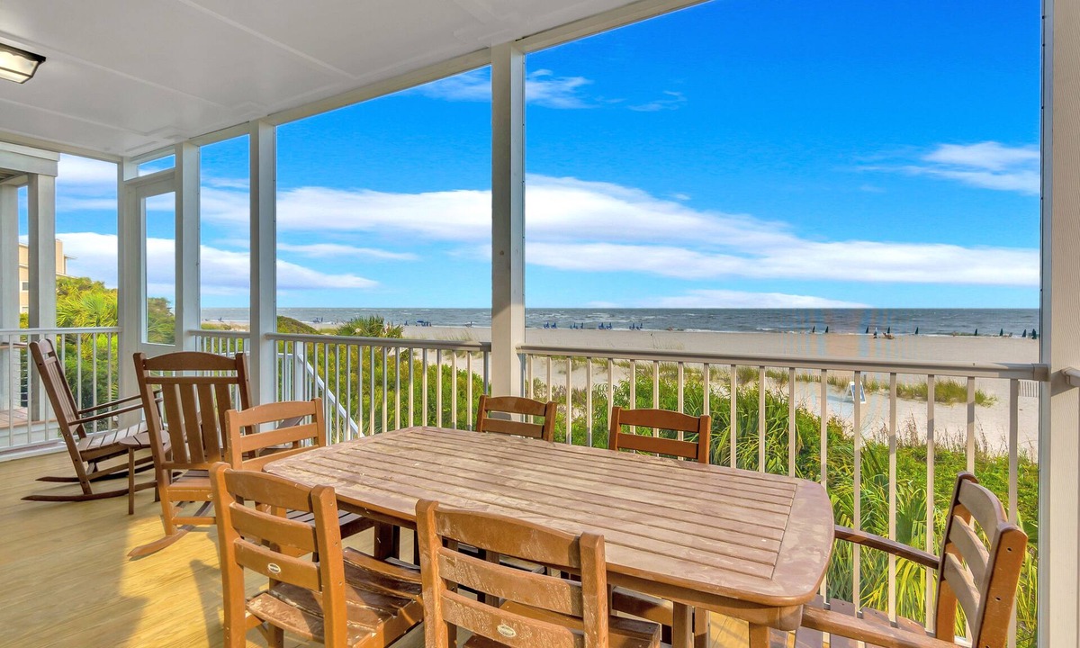 Isle of Palms House | Oceanfront Grand Pavilion- 5 bedrooms! Views! Pool Access!