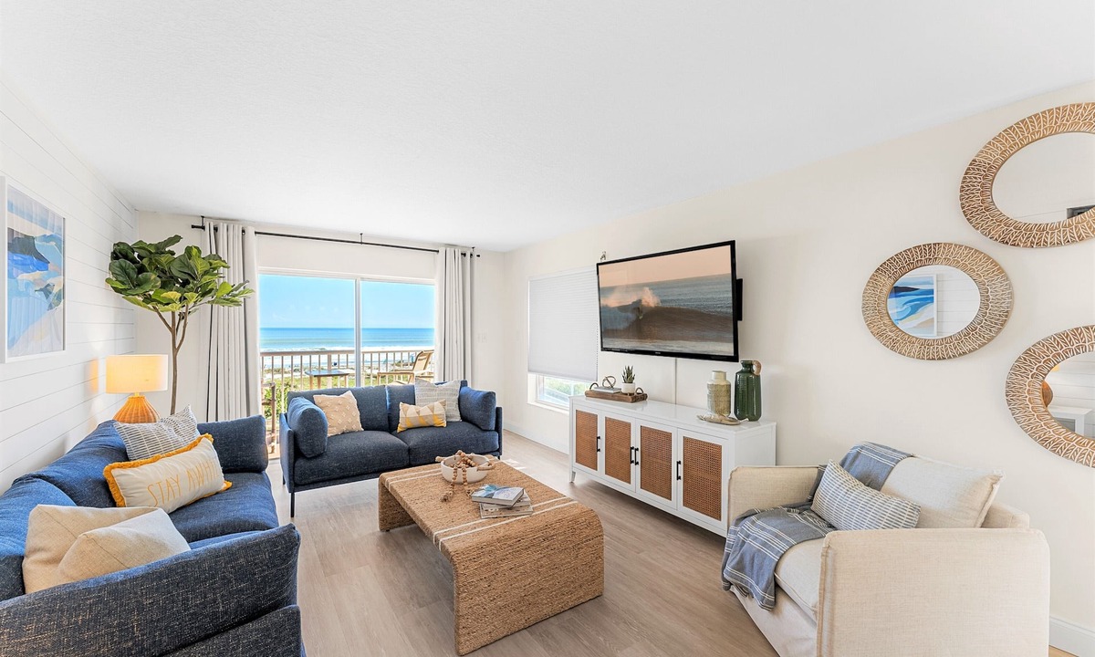 Cocoa Beach Condo | Oceanfront Oasis w/2 Balconies & Steps to Downtown!