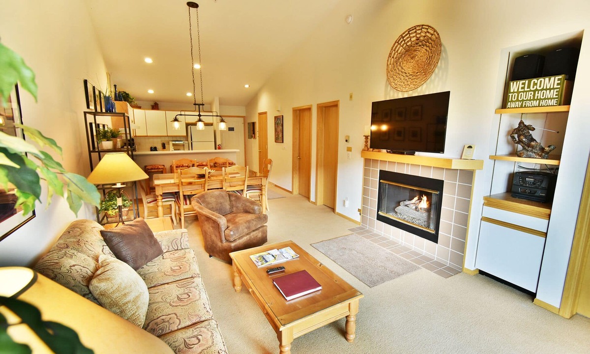 Mountain House Condo | On River Trail! Top Floor Views! 2 Hot Tubs. Walk/Shuttle to Dining, Events