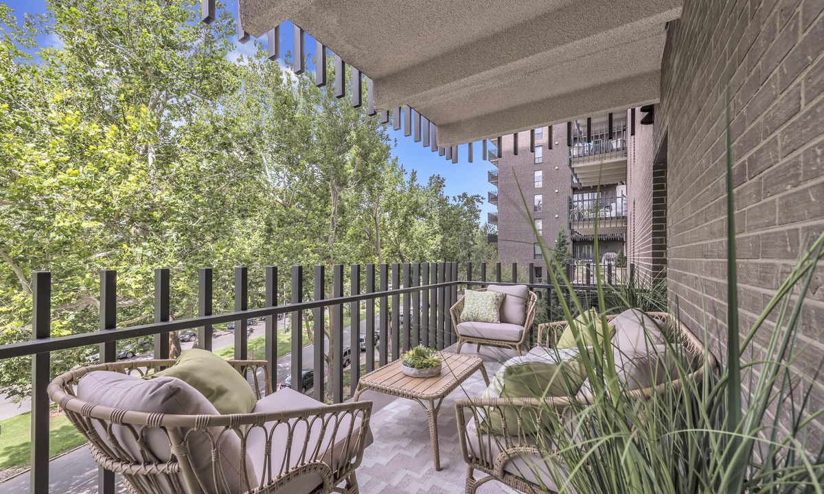 Washington Park West House | Park view! Designer apartment for 30 days + rental