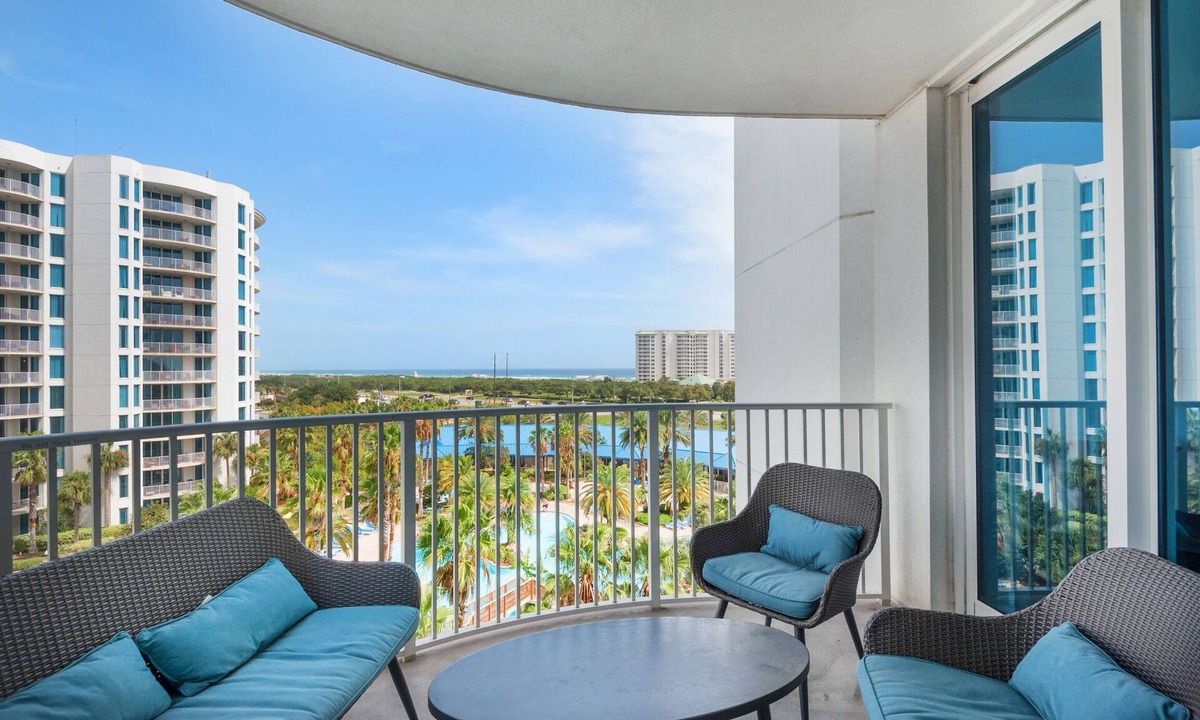 Fort Walton Beach - Destin Condo | 🌞Partial Gulf View~HUGELagoon Pool~Free Shuttl 2Beach~Palms Resort 2613 Jr. 2BR