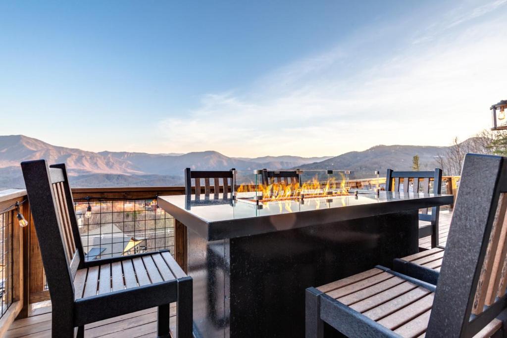 Chalet Village North House | Piney Estate Hot Tub Game Theater Room