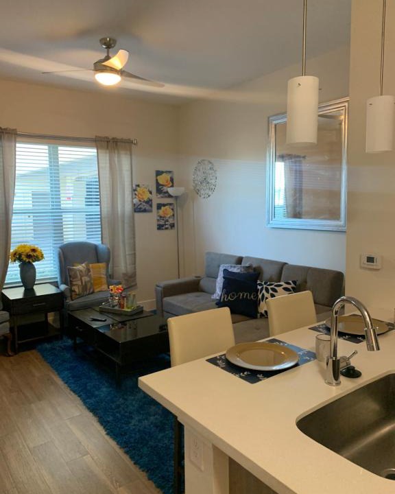 Parkway Central Apartment | Private, amazing 1-bedroom apt in central location