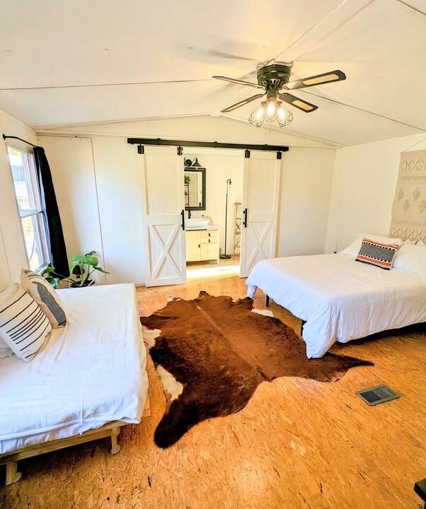 Sequatchie Resort | Private room ∙ 3 guests