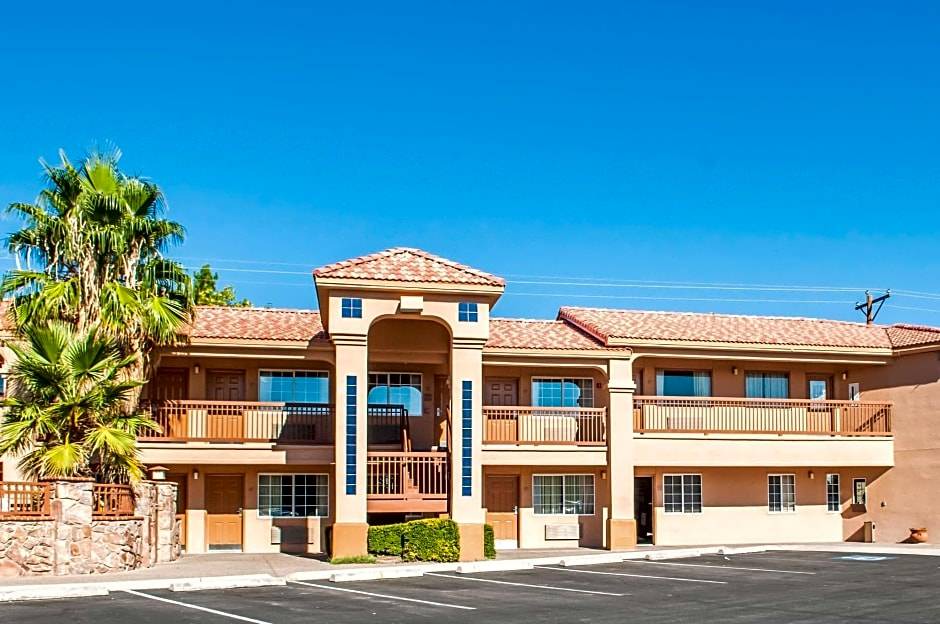 Mesilla Park Hotel | Quality Inn & Suites Las Cruces - University Area