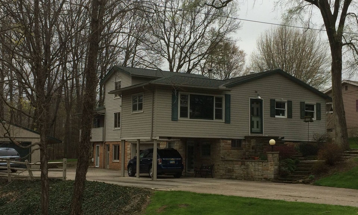Hinckley House | Quiet, Comfortable, Country House In Hinckley. 30 Minutes To Cleveland And Akron