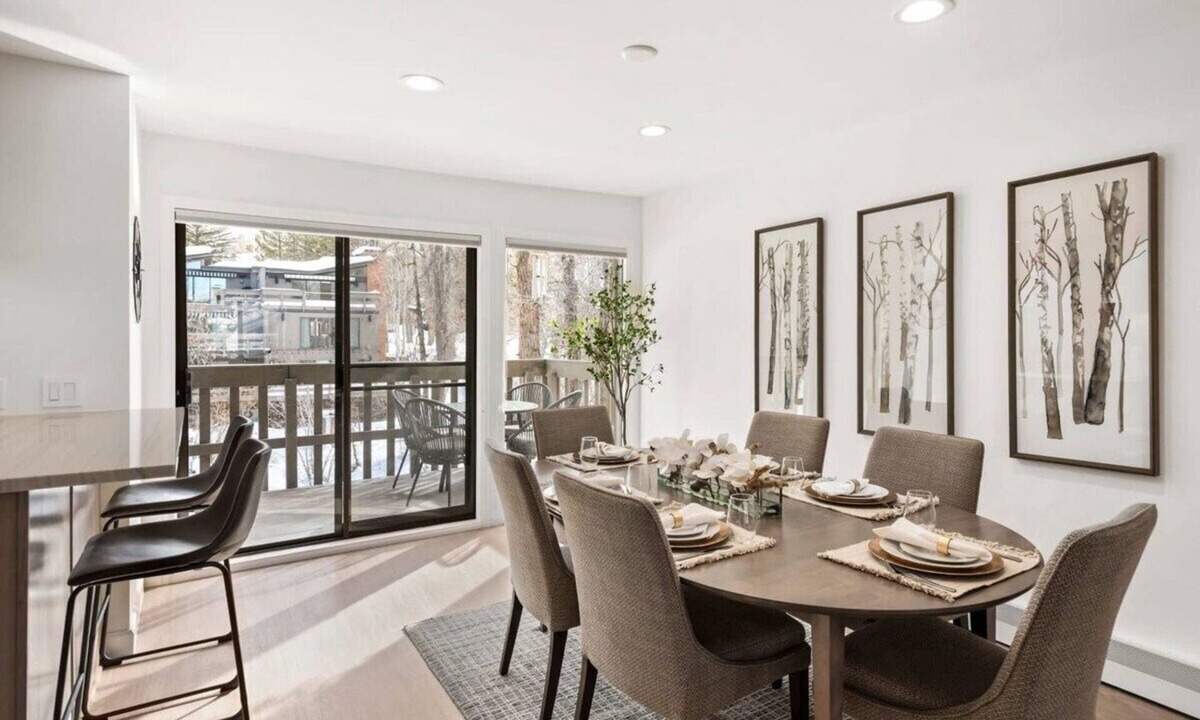 Aspen Condo | Renovated Riverfront 3 BR, Walk to Gondola!