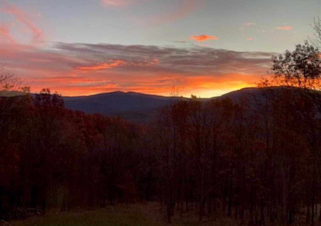 Stanley House | Roundhead_mountain_lodge