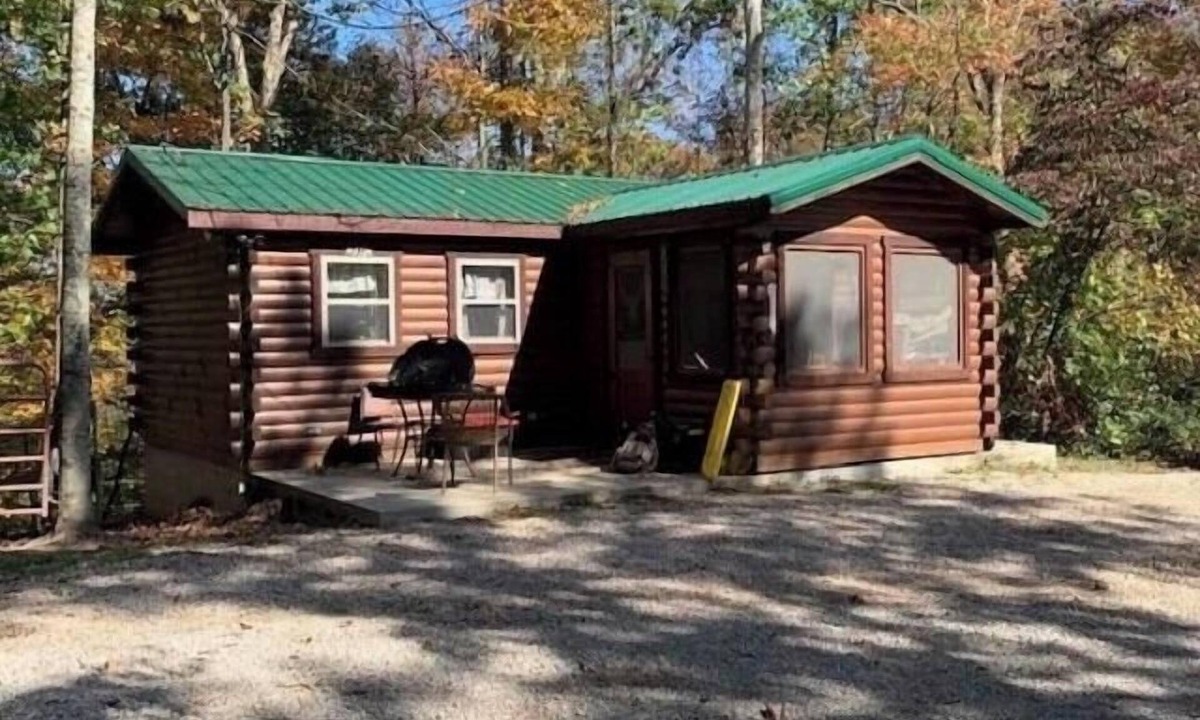 Athens Cabin | Rustic Cabin
