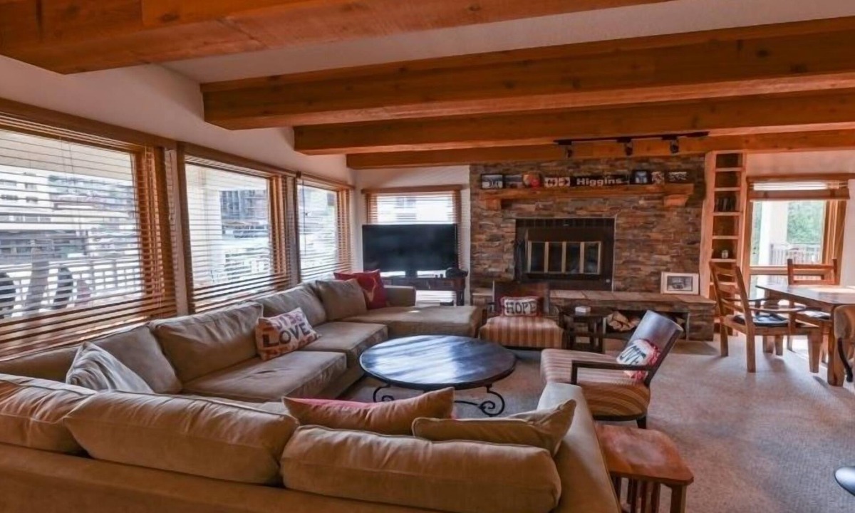 Crested Butte Condo | Rustic-Modern 3 BR Condo at the Plaza by RedAwning