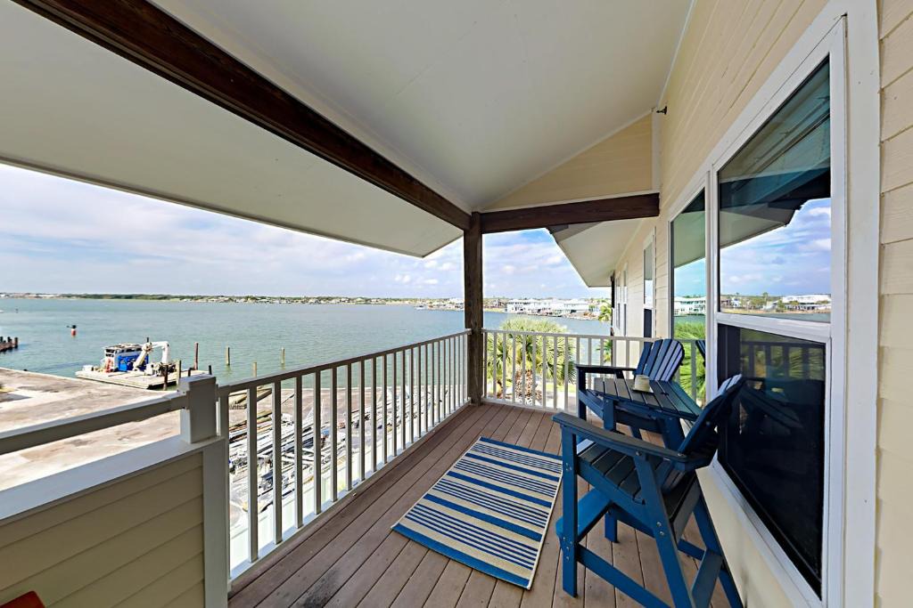 Key Allegro Apartment | Sand Dollar Unit C3