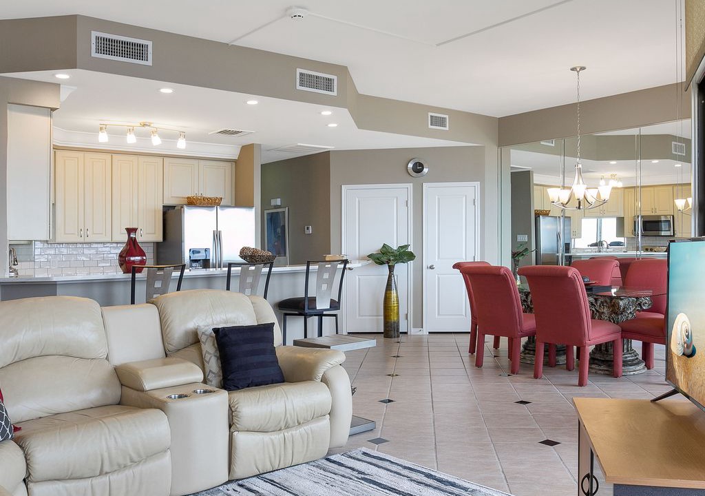 Port Aransas Apartment | Sandpiper Condominiums 1202L, Panoramic Gulf View w/ direct access to Mustang Island/Port A beaches.