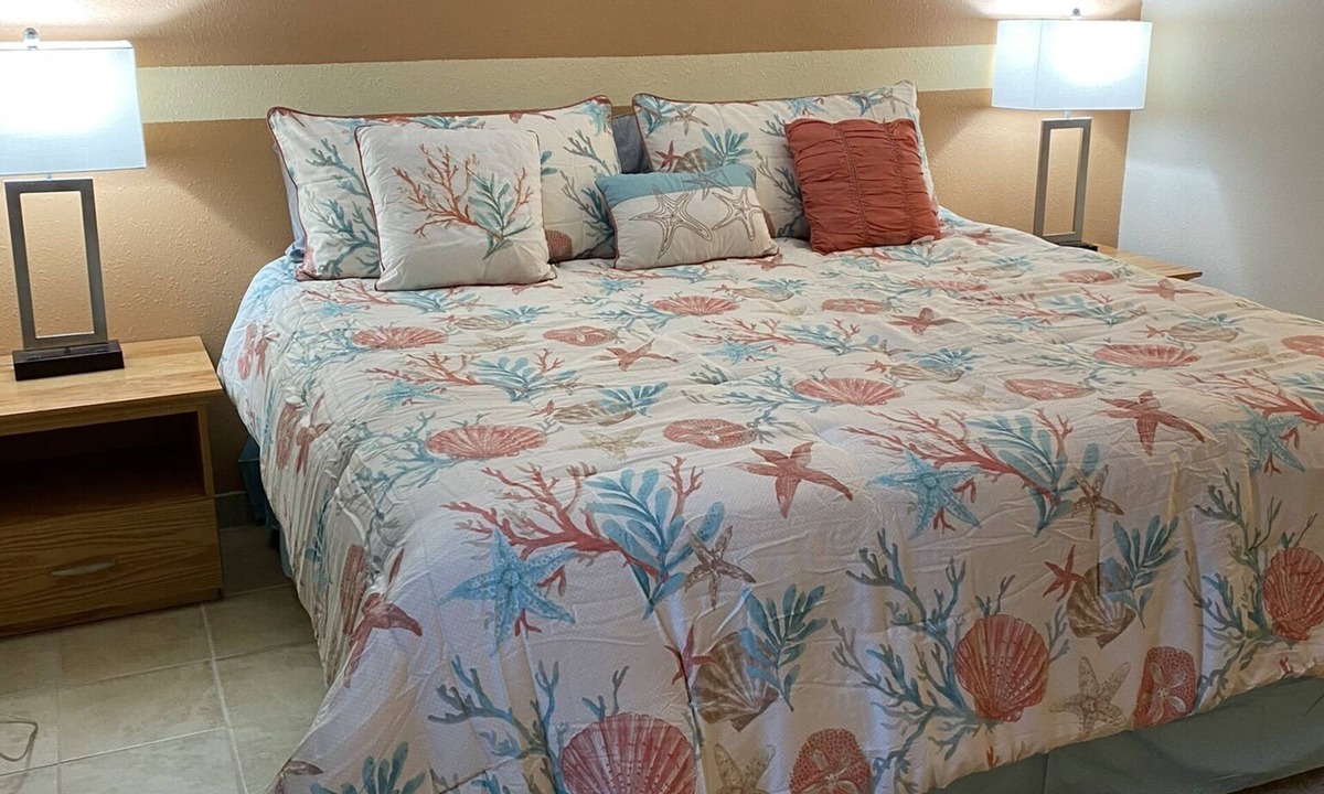 Lincoln City Condo | Sandpiper Suite 307