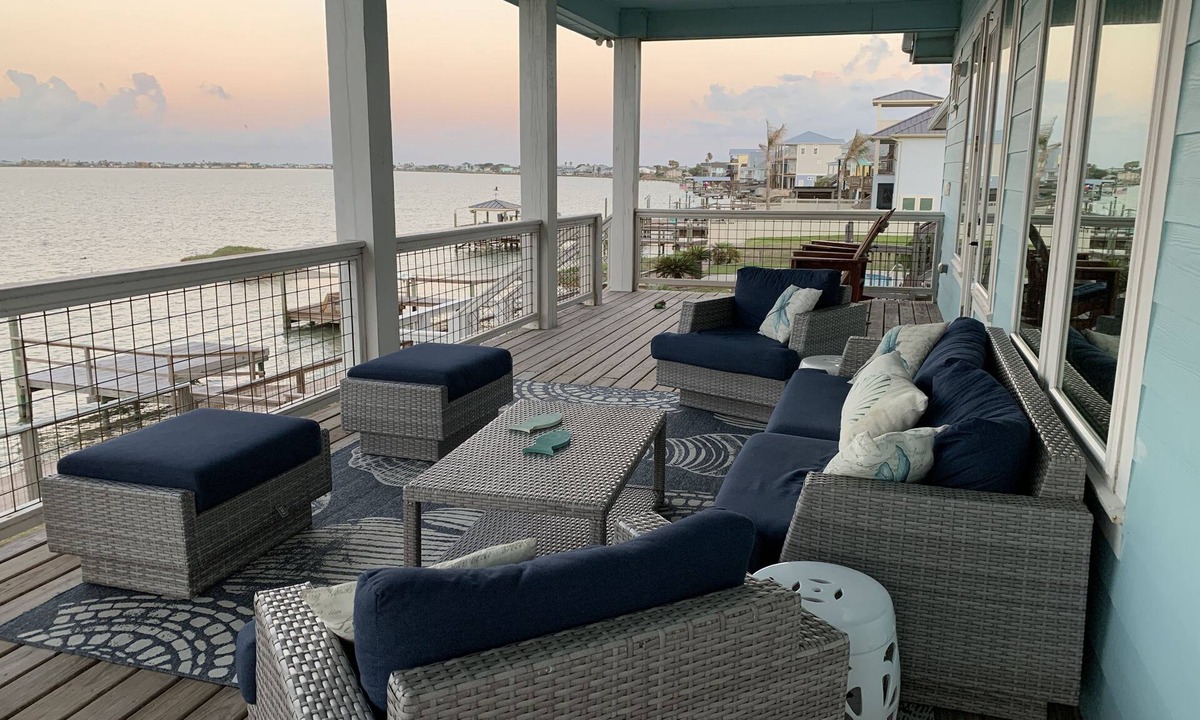 Rockport House | Sea Breeze Cove-waterfront-rooms with views, dock with fish