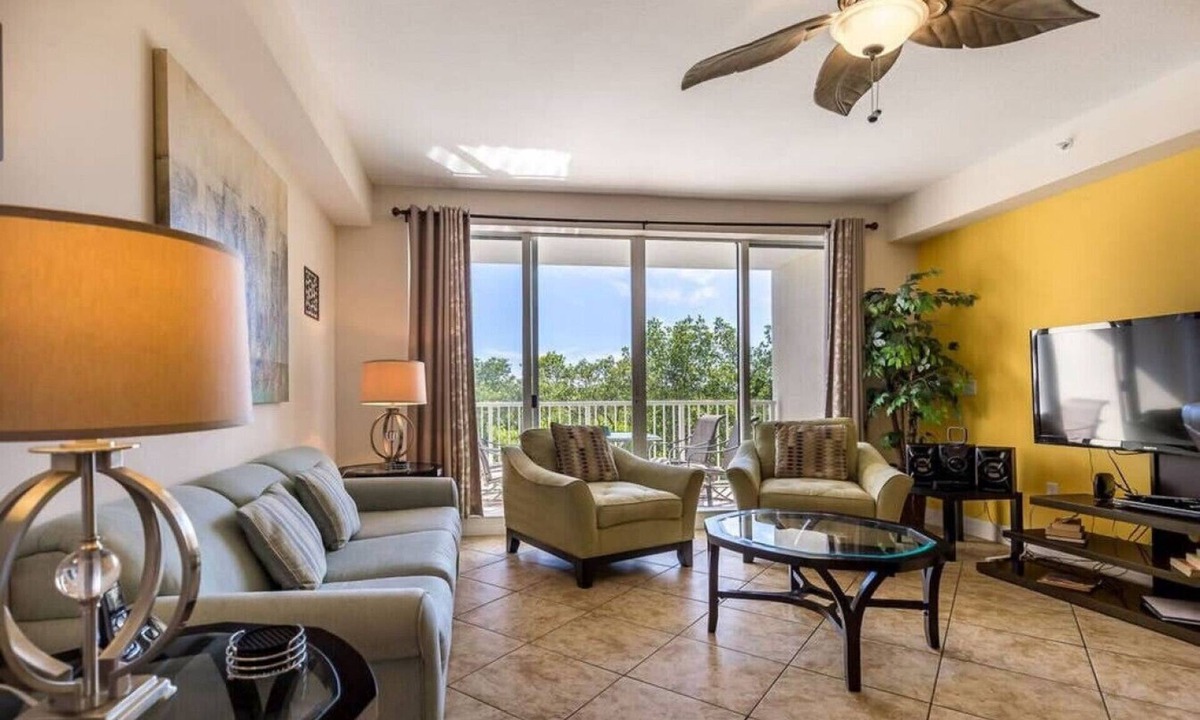 Ruskin Apartment | Seaclusion U3232 Little Harbor Beach Resort Tampa Bay - 3 bdrm 3 bath