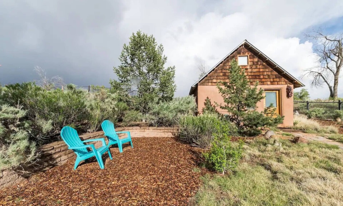 Alamedan Valley House | Secluded Adobe Casita-Right behind Balloon Fiesta Park