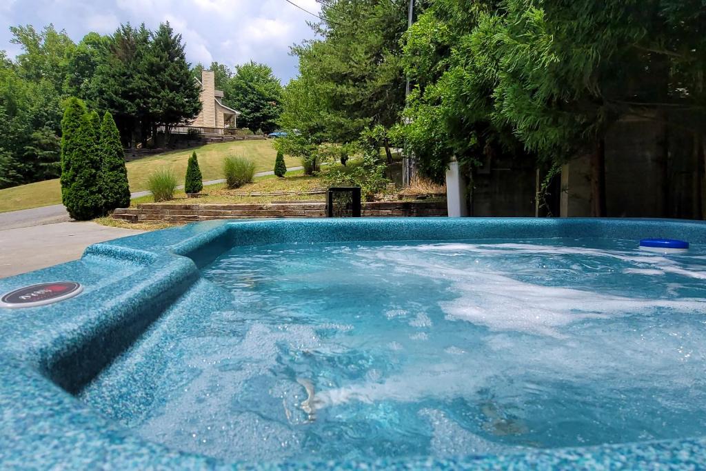 Sevierville House | Secluded in Paradise
