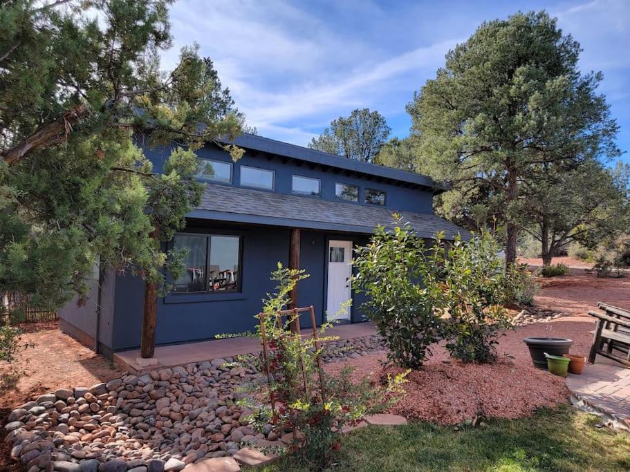 West Sedona House | Serene New Build,1 bdrm guesthouse in Red Rock Country in W. Sedona
