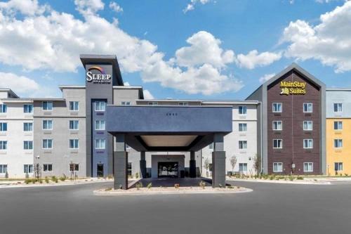 Quality Inn Suites Denver International Airport | Dupont