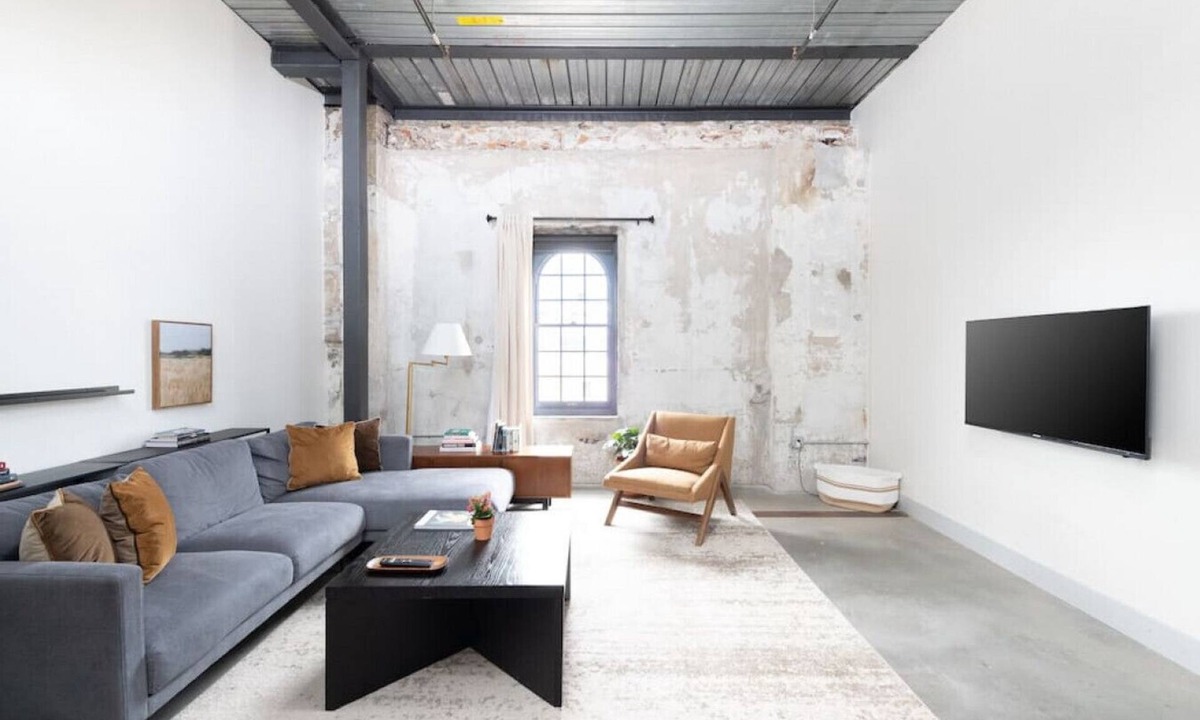 Westown Apartment | Spacious 1BR Near Fiserv with Rooftop, Gym, and Parking