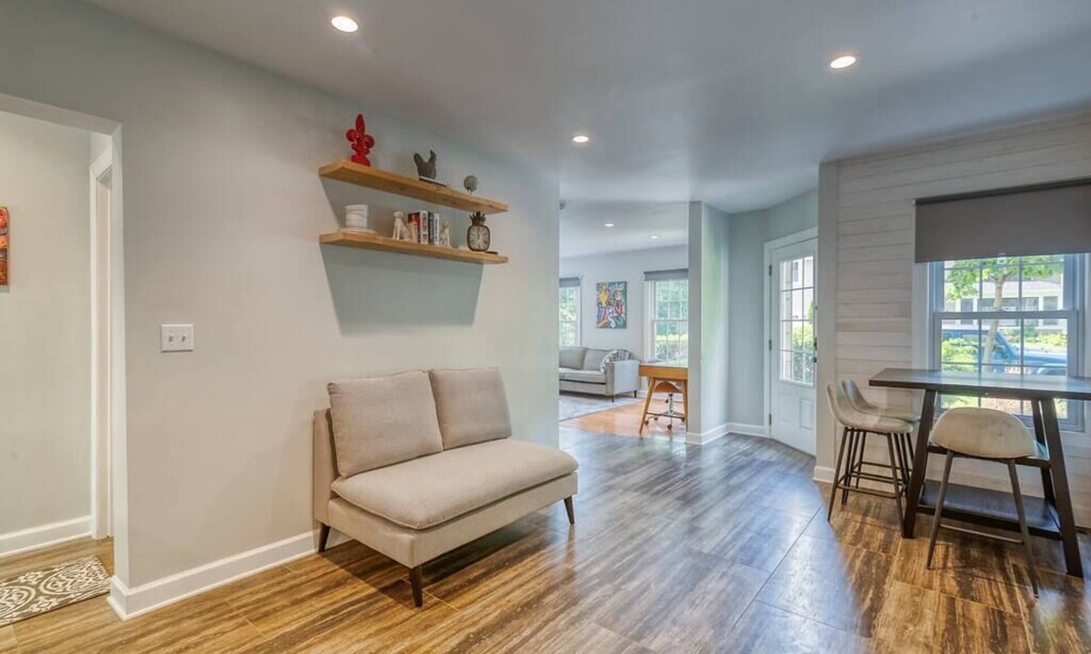 Lower Burns Park Apartment | Spacious 4-Bedroom Near Downtown and UM Stadium