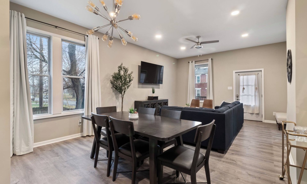 Columbia-Tusculum House | Spacious three bedroom ten min from downtown!