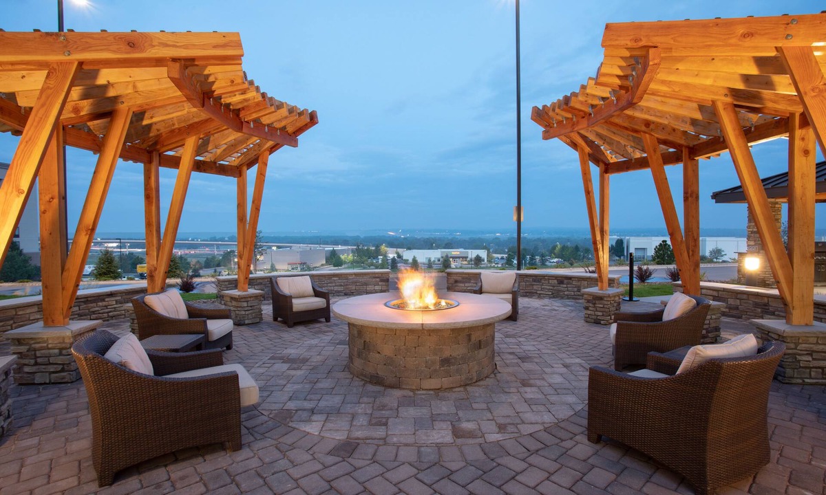 Littleton Hotel | Staybridge Suites Denver South - Highlands Ranch by IHG