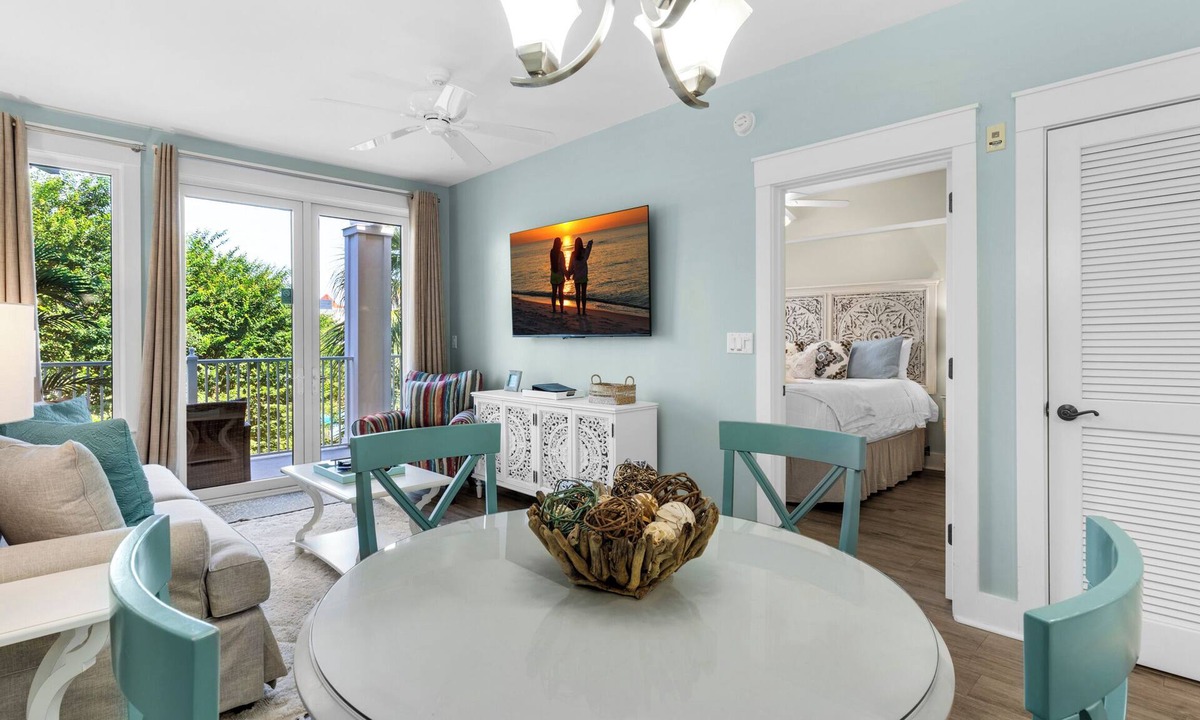 Pilot Miramar Beach | Baytowne Wharf