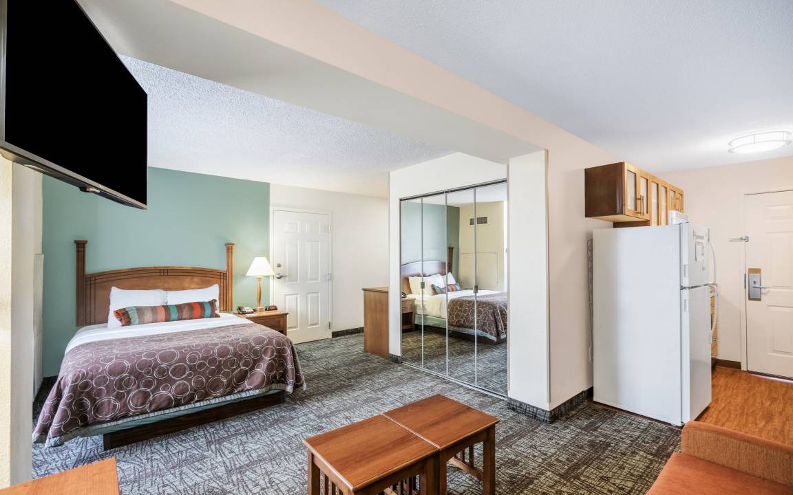 White Station Apartment | Studio flat ∙ 1 bedroom ∙ 2 guests