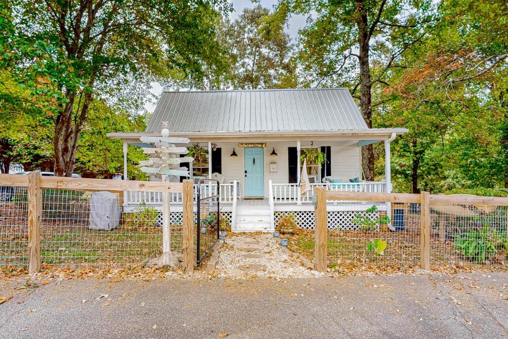 Landrum House | The Cottage at Overlook Farm
