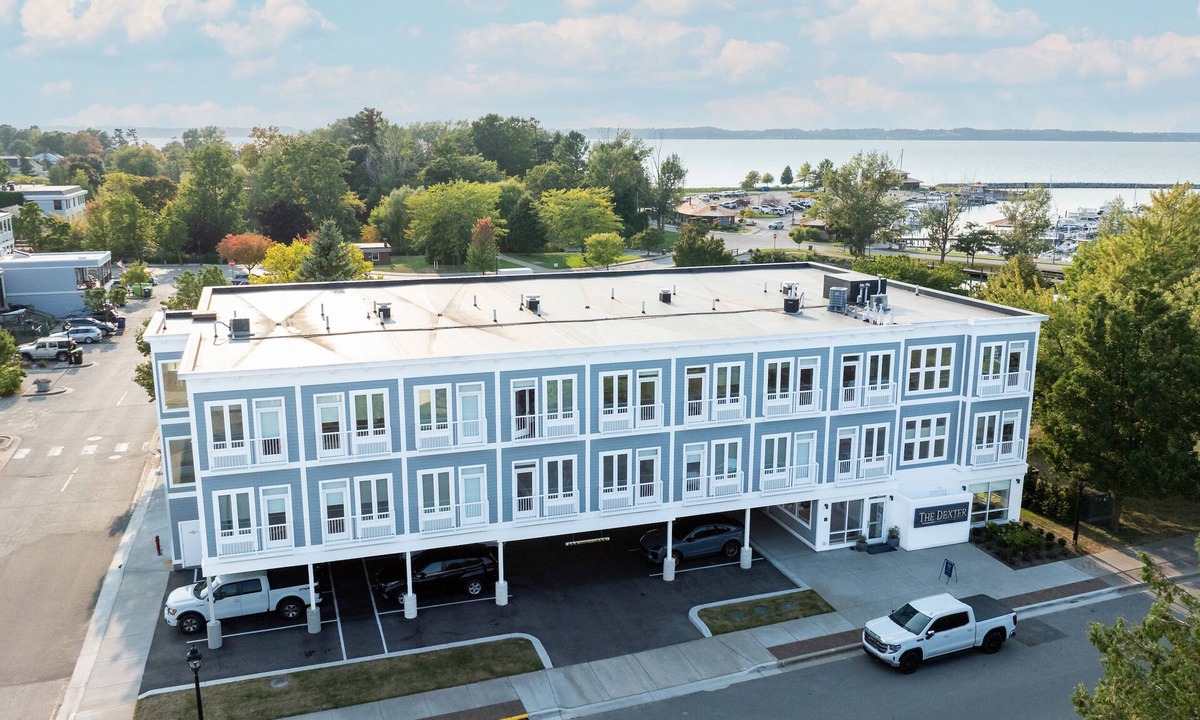 Elk Rapids Apartment | The Dexter by Kasa