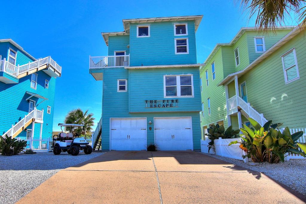 Port Aransas House | The Fire Escape VW55 Home