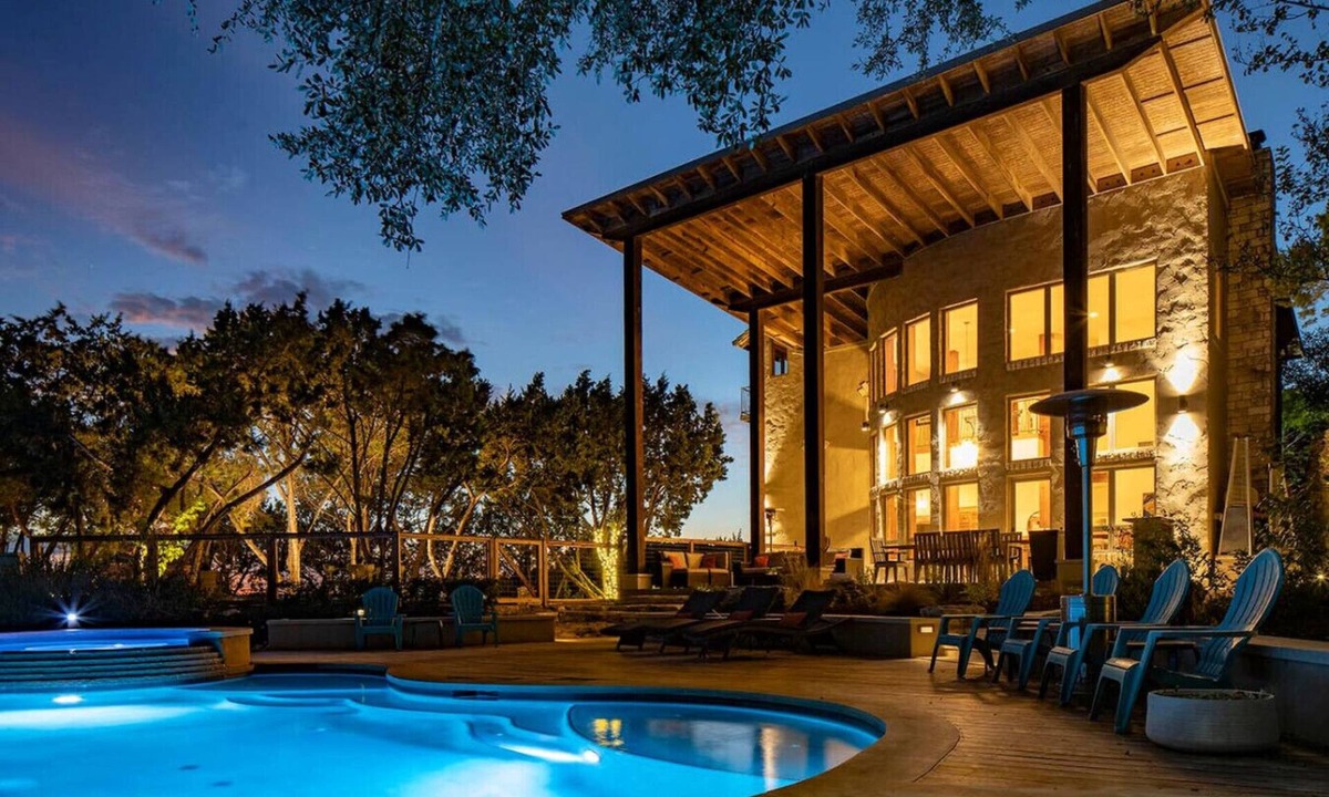 Barton Creek Highlands House | The Retreat at Crystal Creek - 8 miles to Downtown