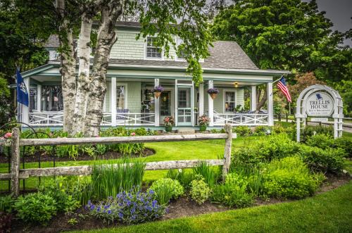Ogunquit Bed & Breakfast | The Trellis House