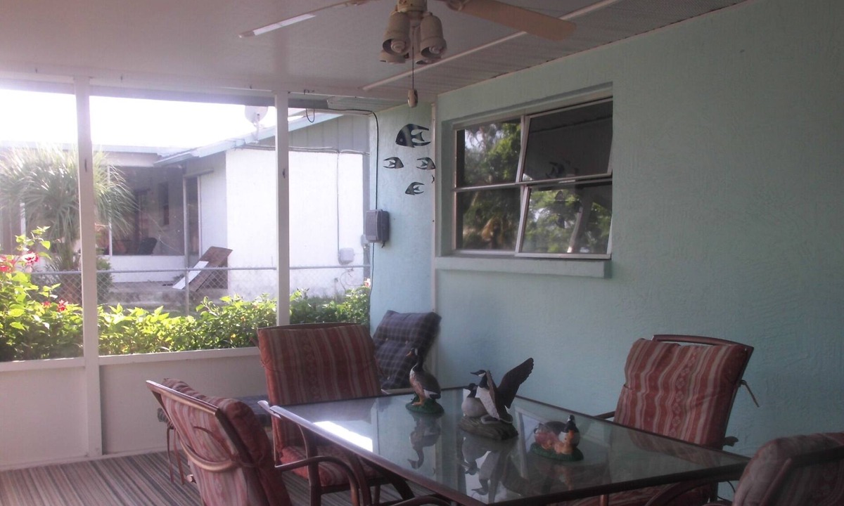 South Venice House | The Vishani Villa, your home away from home, really!