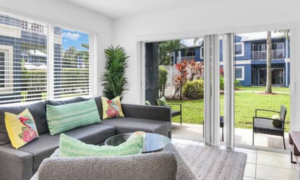Mission Bay Apartment | This apartment is a 2 bedroom(s), 2 bathrooms, located in Boca Raton, FL.