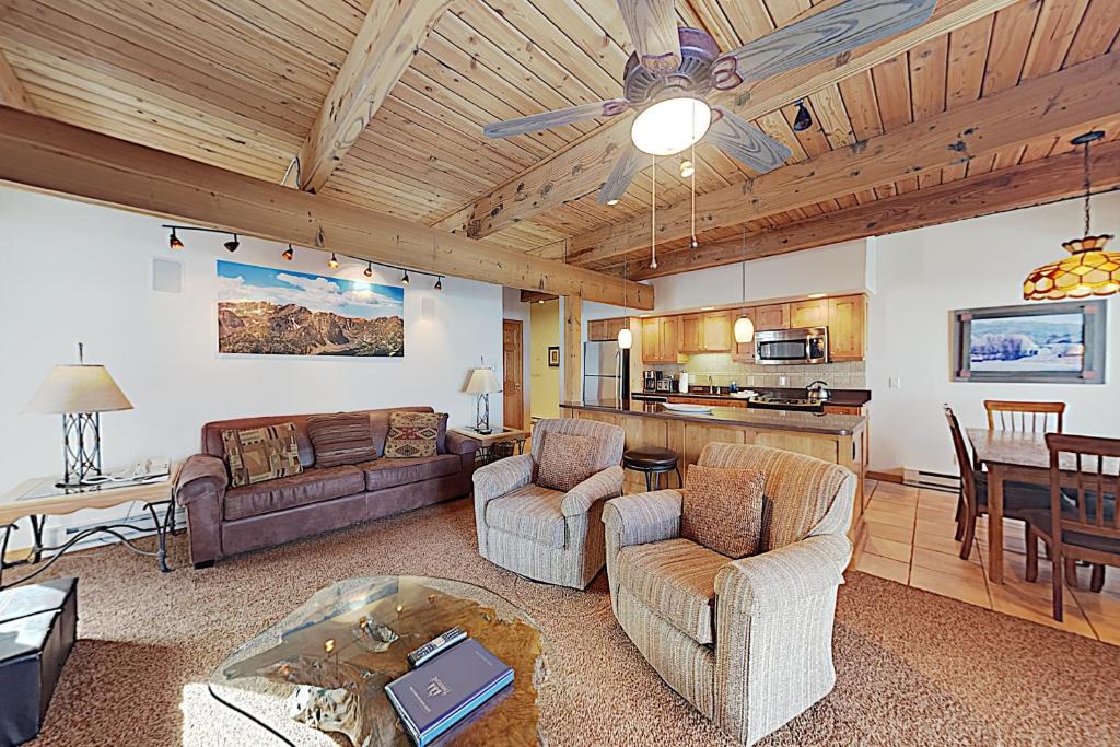 Snowmass Village House | Timberline Condominiums 3 Bedroom Premier Unit C2A
