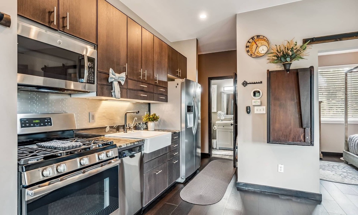 Black Hawk Condo | Treehouse 1br With Hot Tub 1 Bedroom Home by RedAwning