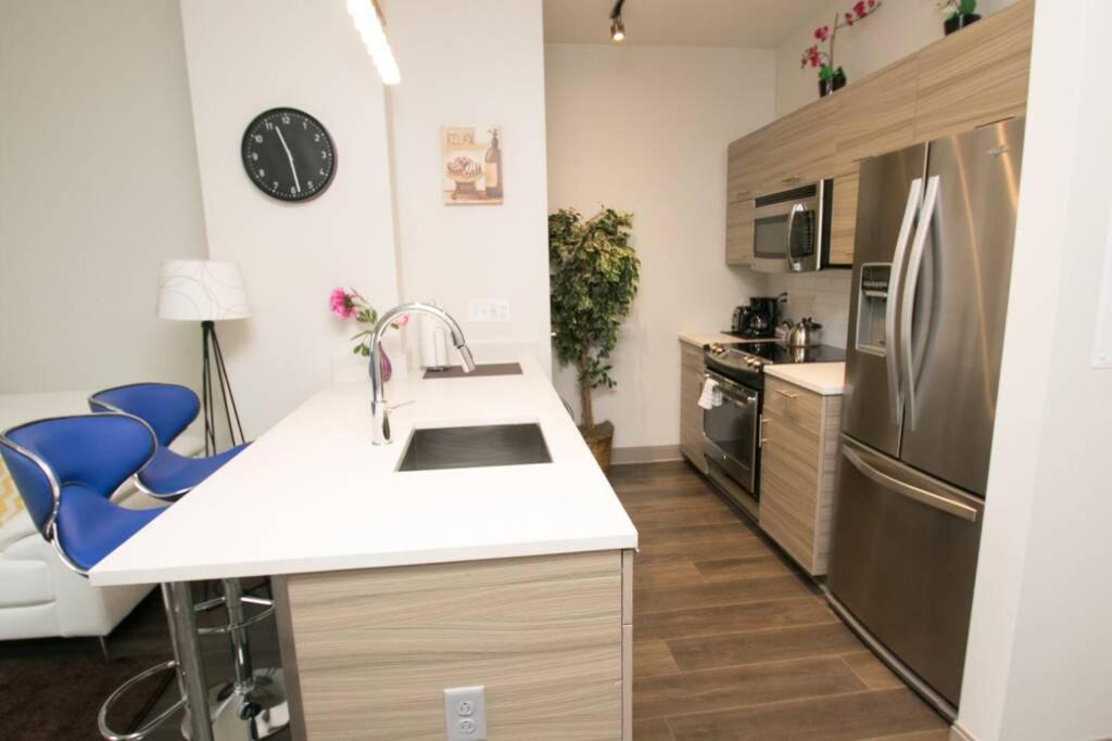 Midtown Village Apartment | ULTRA MODERN NEW 1BR 1BA BY RITTENHOUSE DOORMAN!!!
