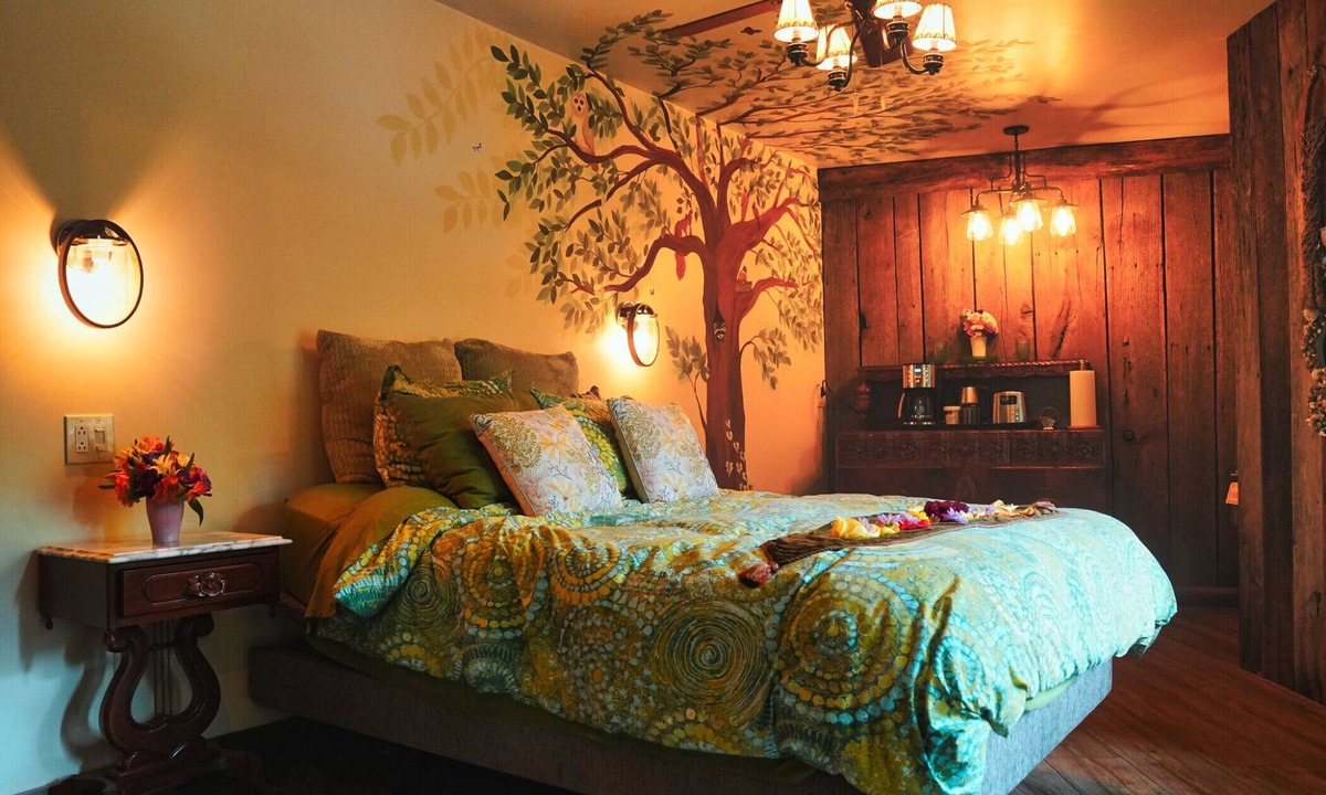 Springfield Cabin | Unique Treehouse With Spectacular View.
