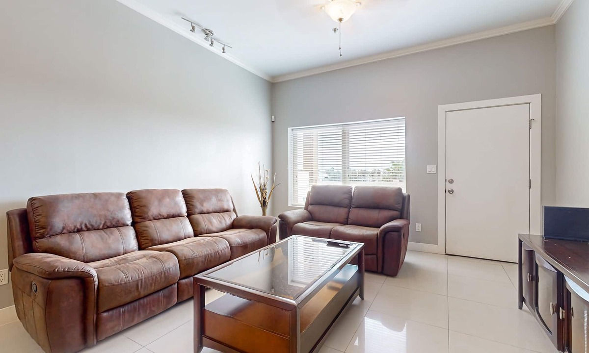 South Padre Island Condo | Updated condo with pool & hot tub - close to the water park