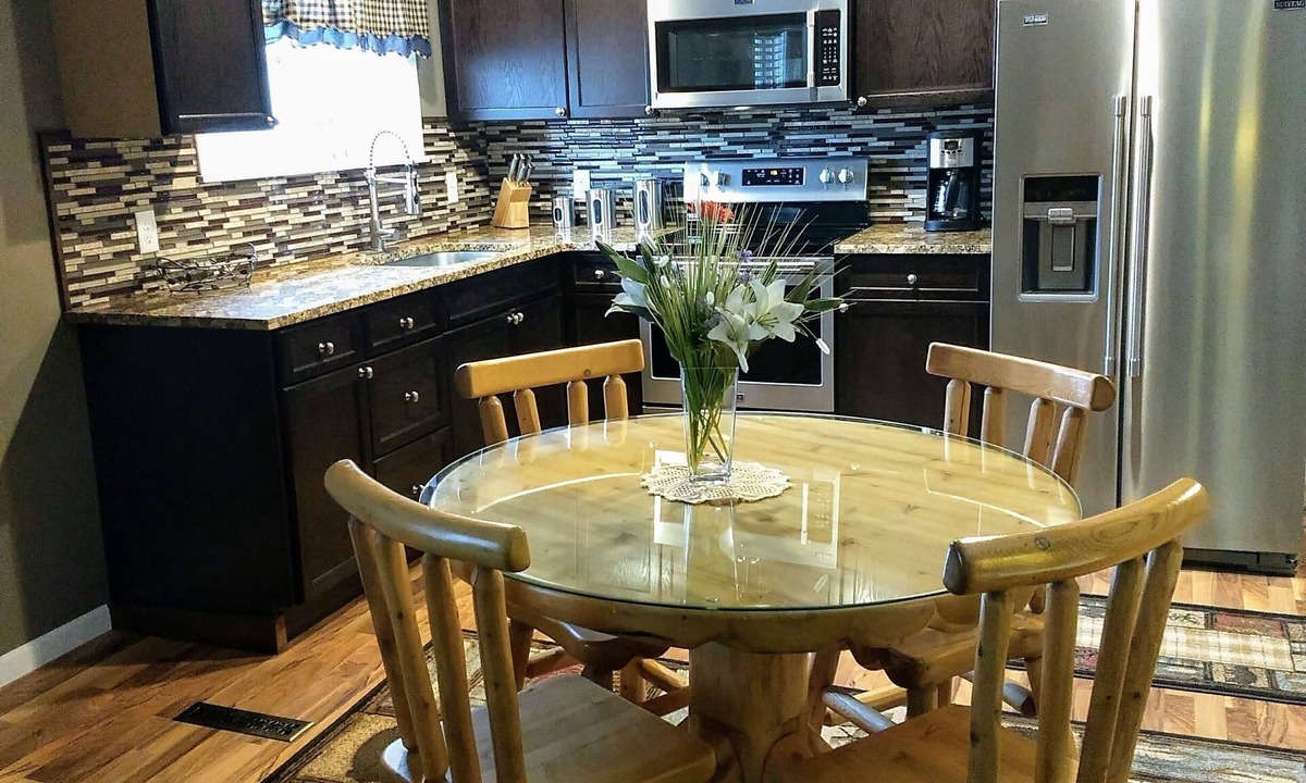 Trout Creek Apartment | Vallee creek rentals(2)- located on the snowmobile-atv trail