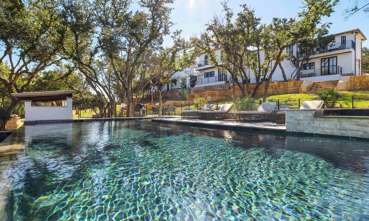 Spicewood House | Villa 6: 3-Bedroom|Pool|Hot tub|Firepit|Cornhole