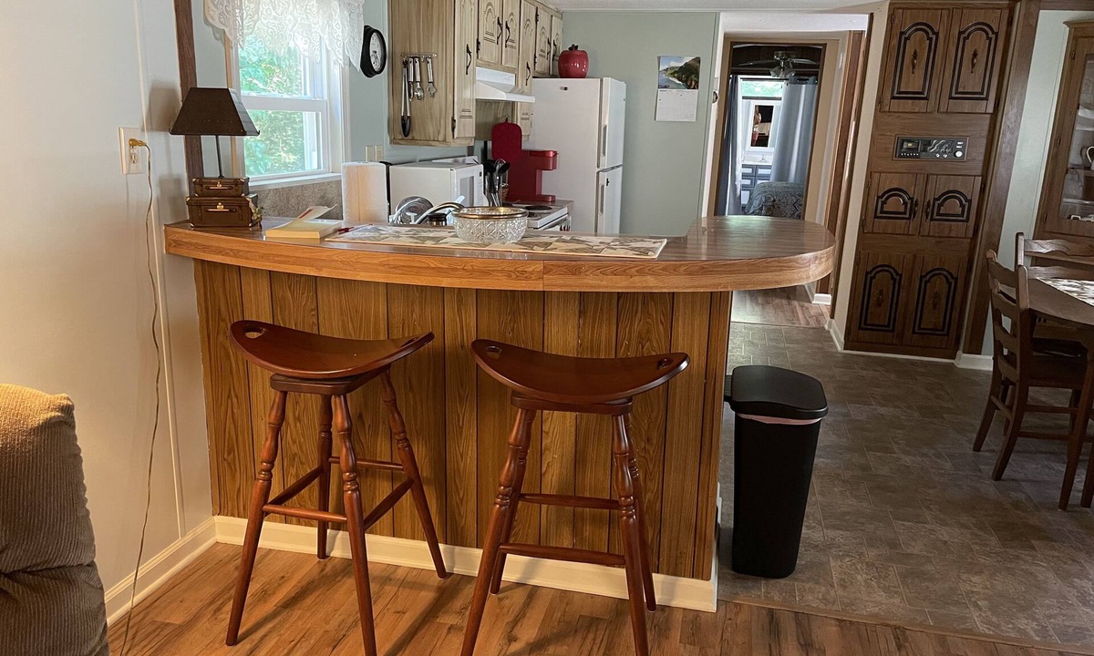 Greencastle House | Visiting the area on a work assignment. Check out our multi day discounts.