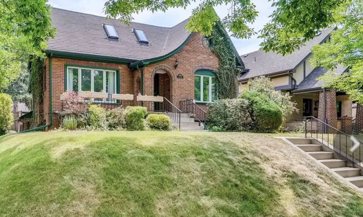 Washington Park House | Wash Park Tudor mother in law apt sleeps 4