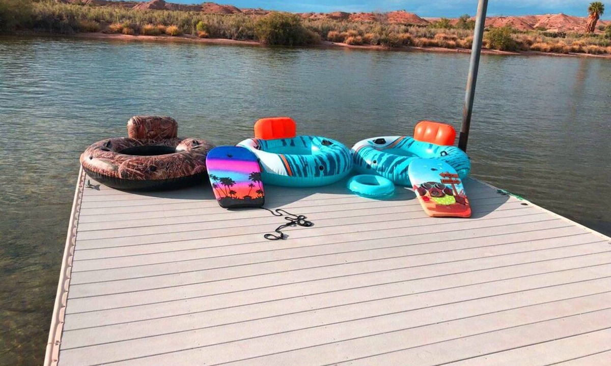 Bullhead City House | WATERFRONT HOME B, Sleeps 4, dock, near launch ramp 562 714 6969