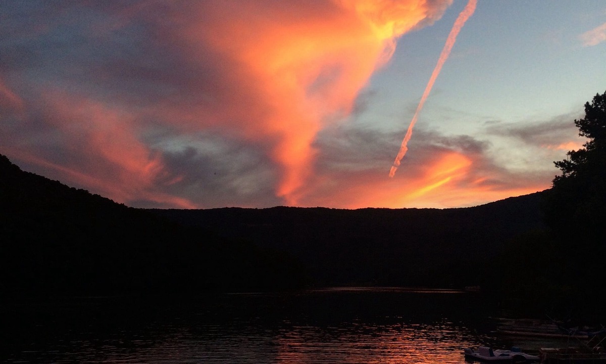 Chattanooga Condo | Waterfront Paradise- 10 minutes from downtown Chattanooga