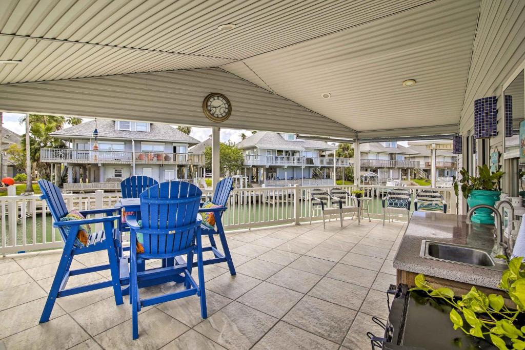Port Isabel House | Waterfront Port Isabel Getaway Bring Your Pet!